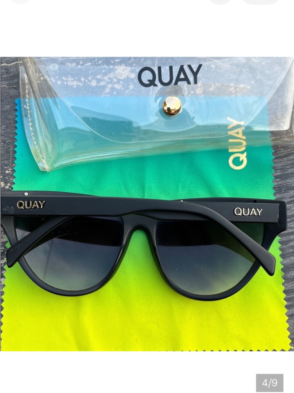Quay Australia Sunglasses FLIGHT RISK - Picture 4 of 9